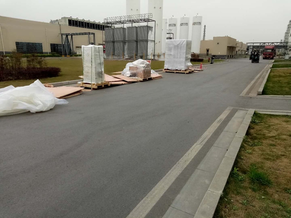 通威，激光摻雜機，卸車，拆箱，搬運入場